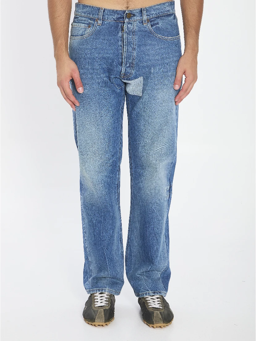 Jeans with patch