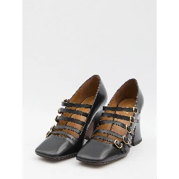 Janis pumps