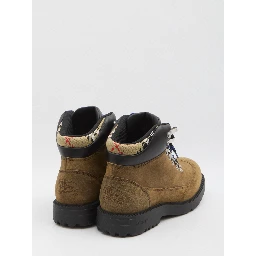 Moor trekking boots