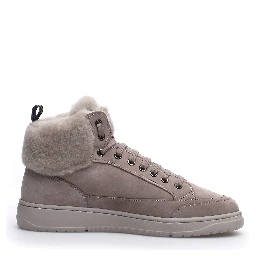 Ankle Boot With Mutton