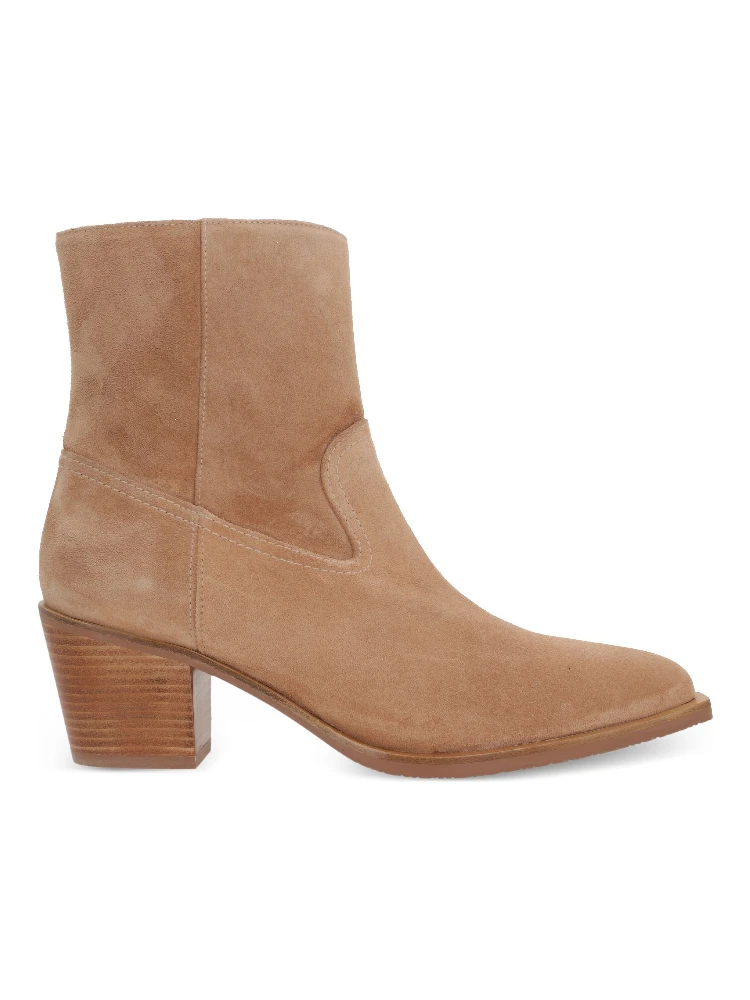 Stuart Weitzman Boots Brown