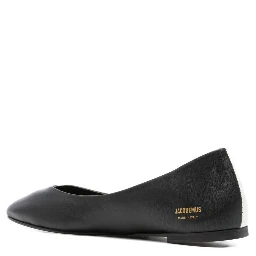 JACQUEMUS Flat shoes Black