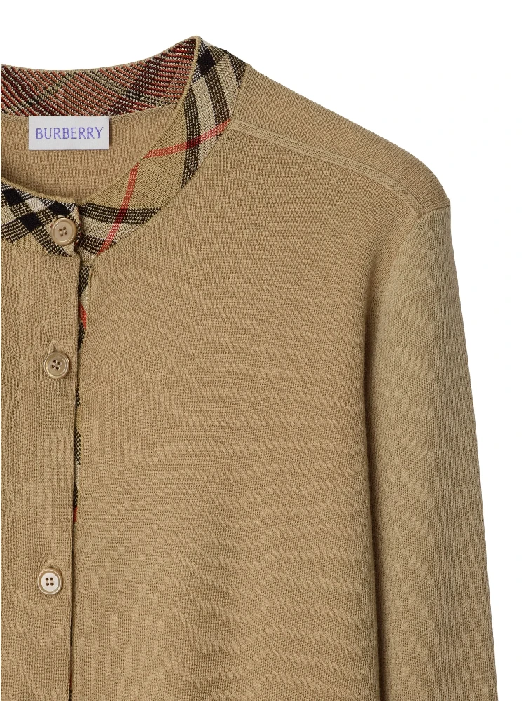 Burberry Sweaters alternative