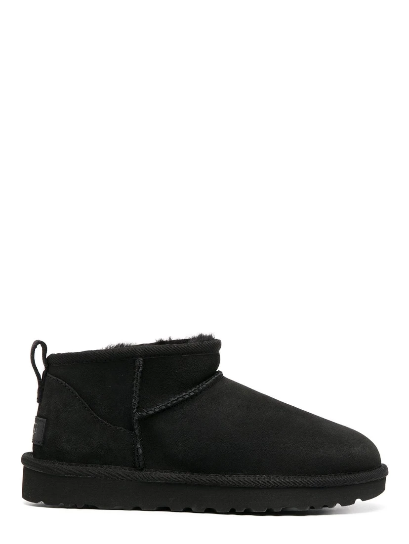 UGG Boots Black