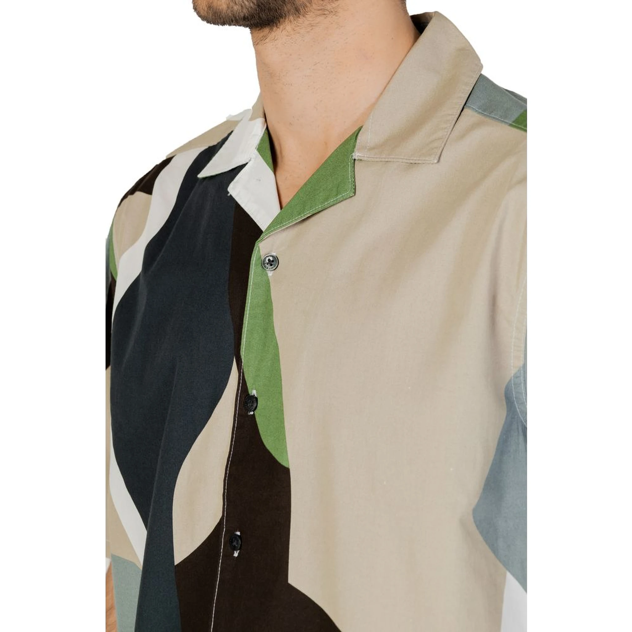 Green Cotton Shortsleeve Shirt