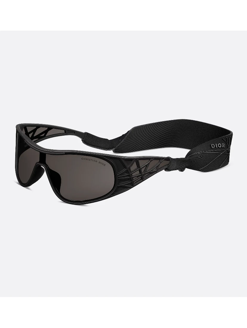 "DiorFluidCannage M1I Dior and Lewis Hamilton"