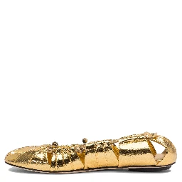 Ballet flats cut-out details