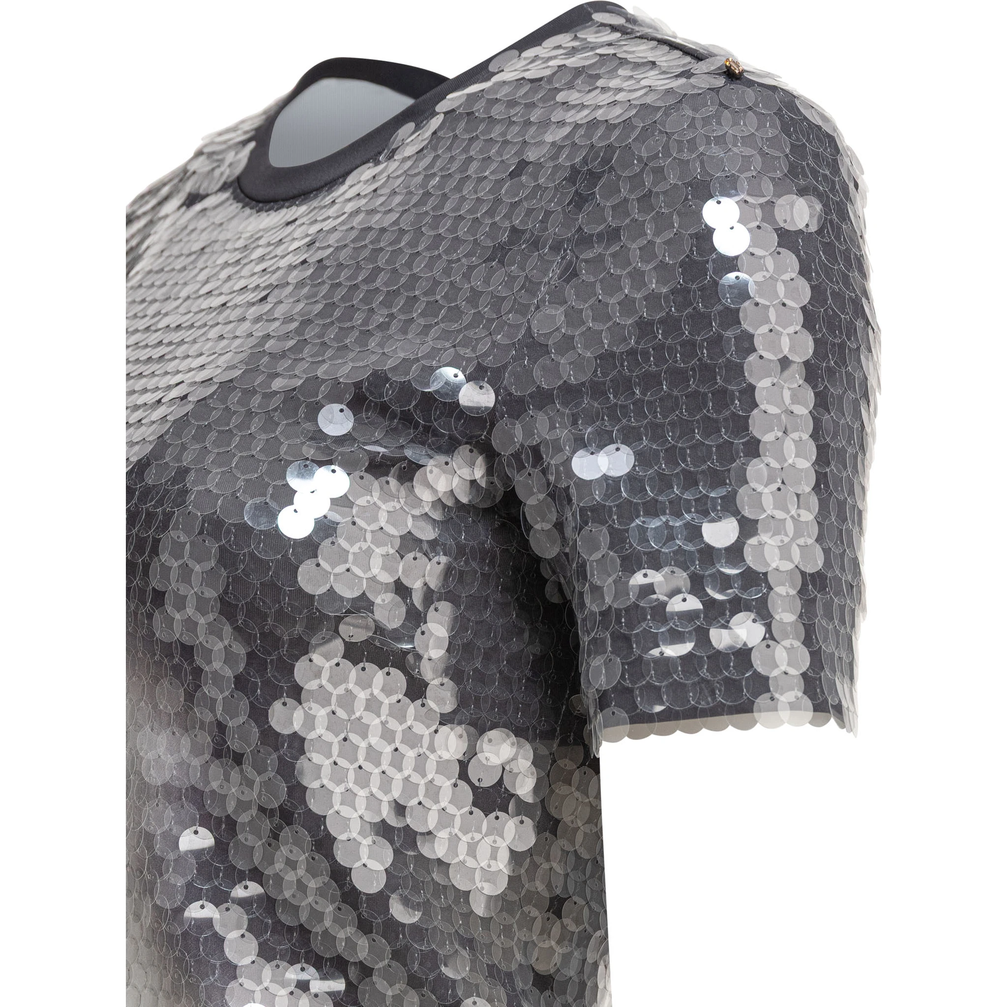 T-shirt with sequins