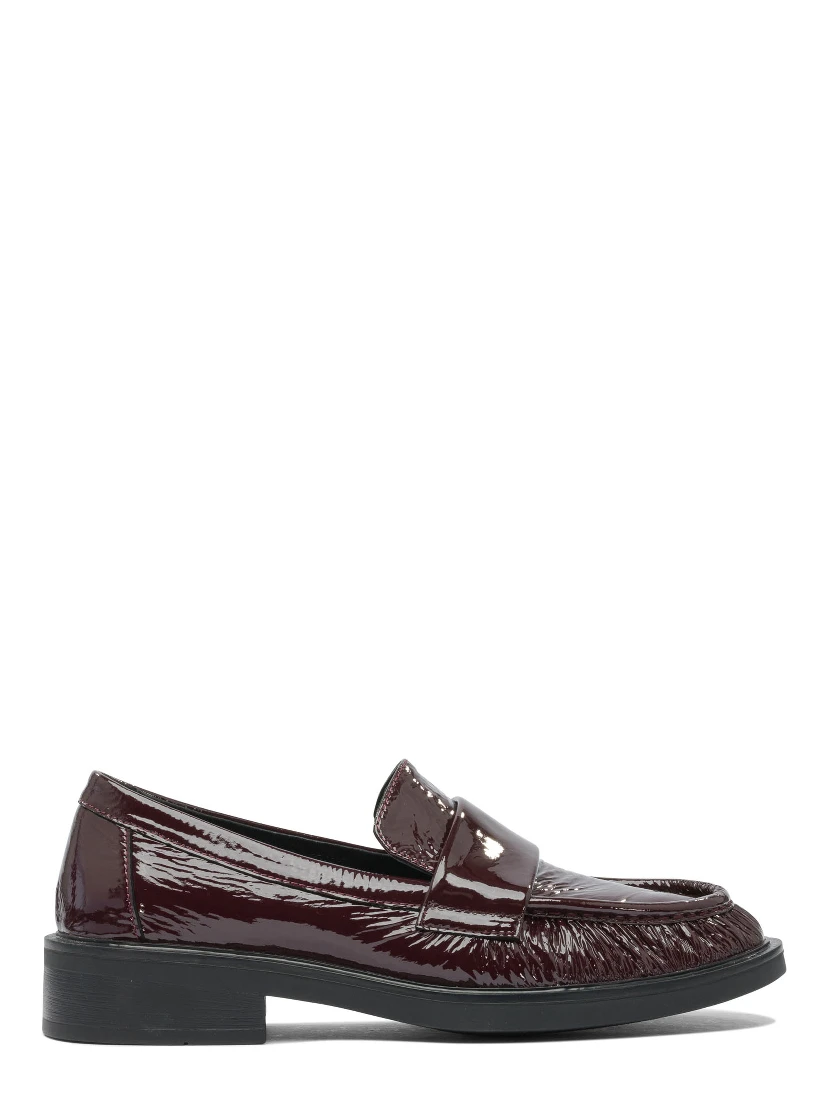 Loafers & Slippers