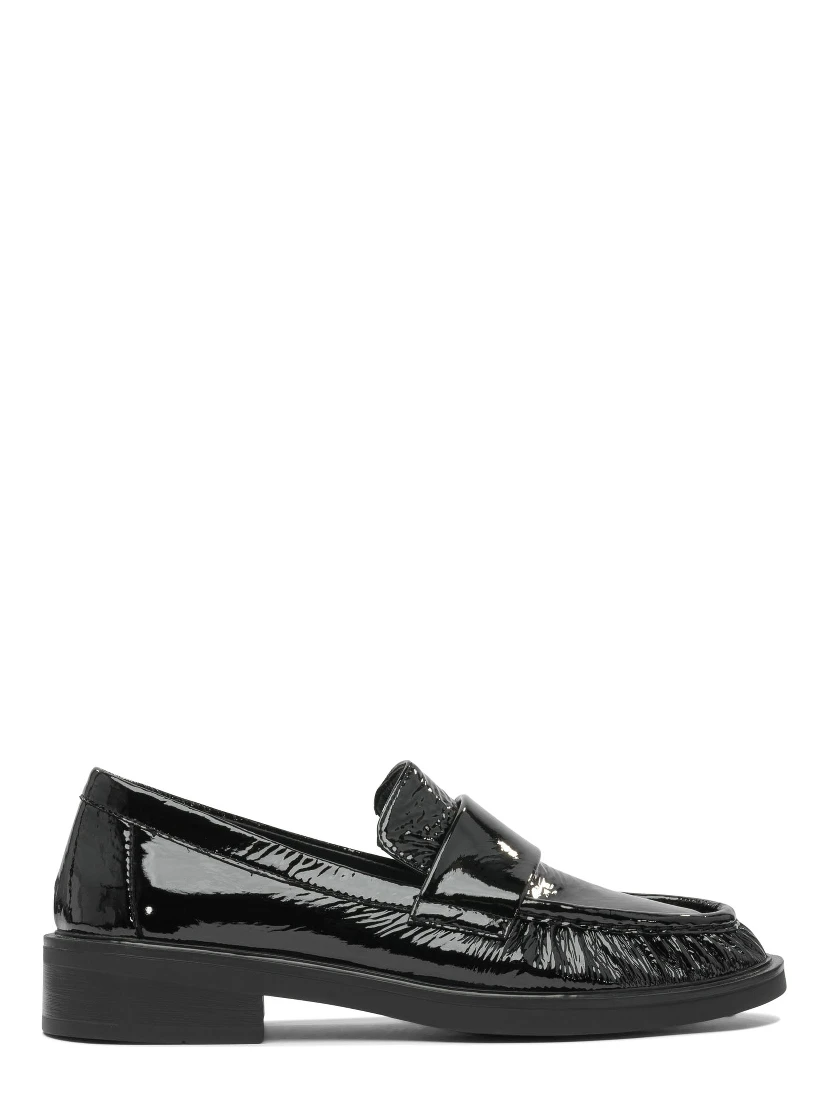 Loafers & Slippers