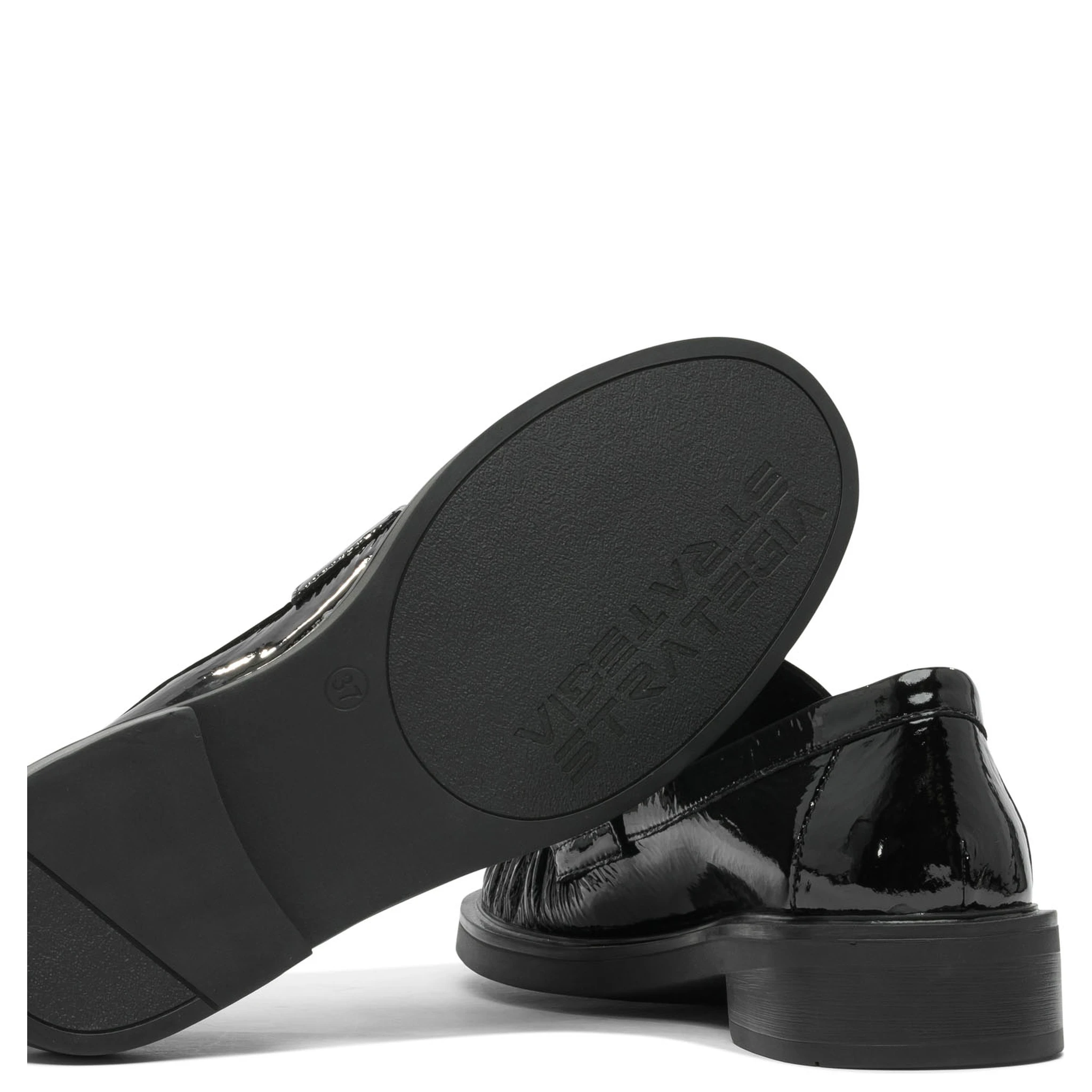 Loafers & Slippers