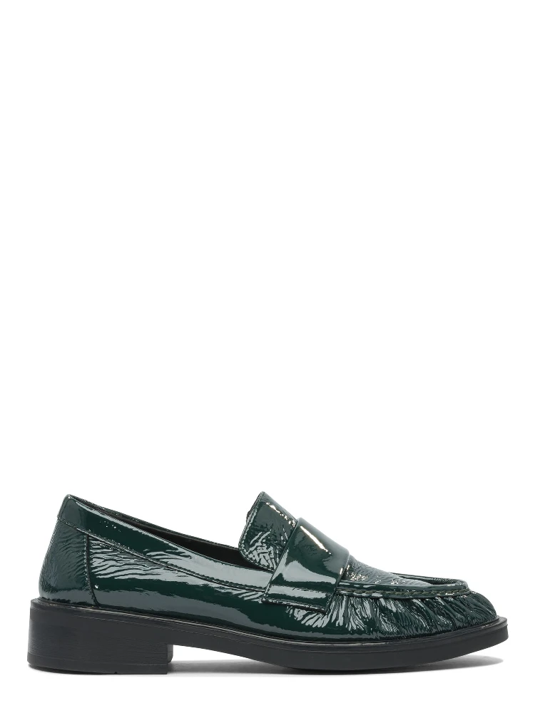 Loafers & Slippers
