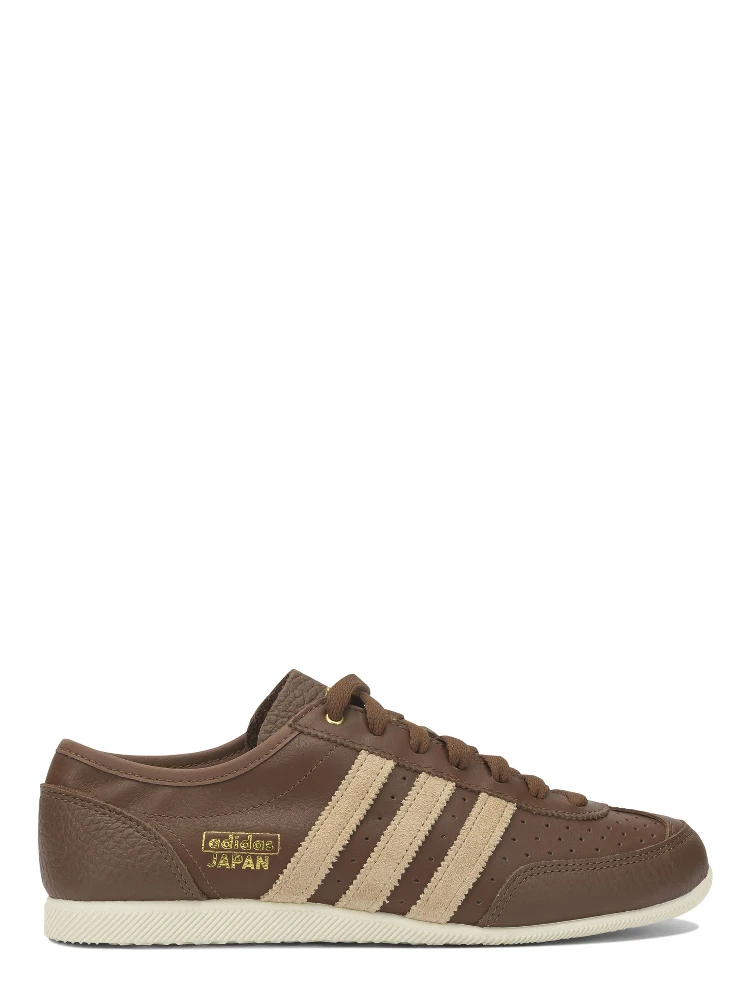 "Japan Decon" sneakers