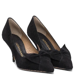Heeled shoes