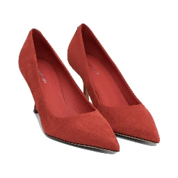Heeled shoes