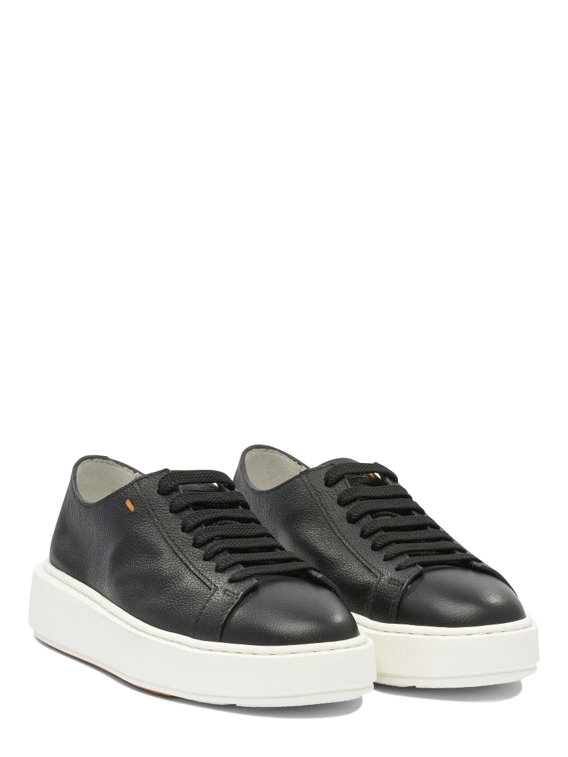 Sneakers & Slip-On