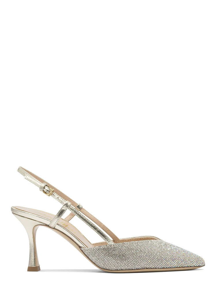 Heeled shoes