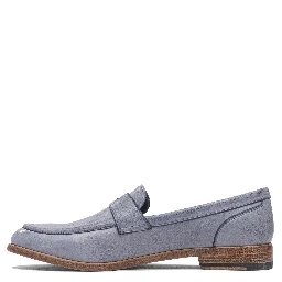 Loafers & Slippers