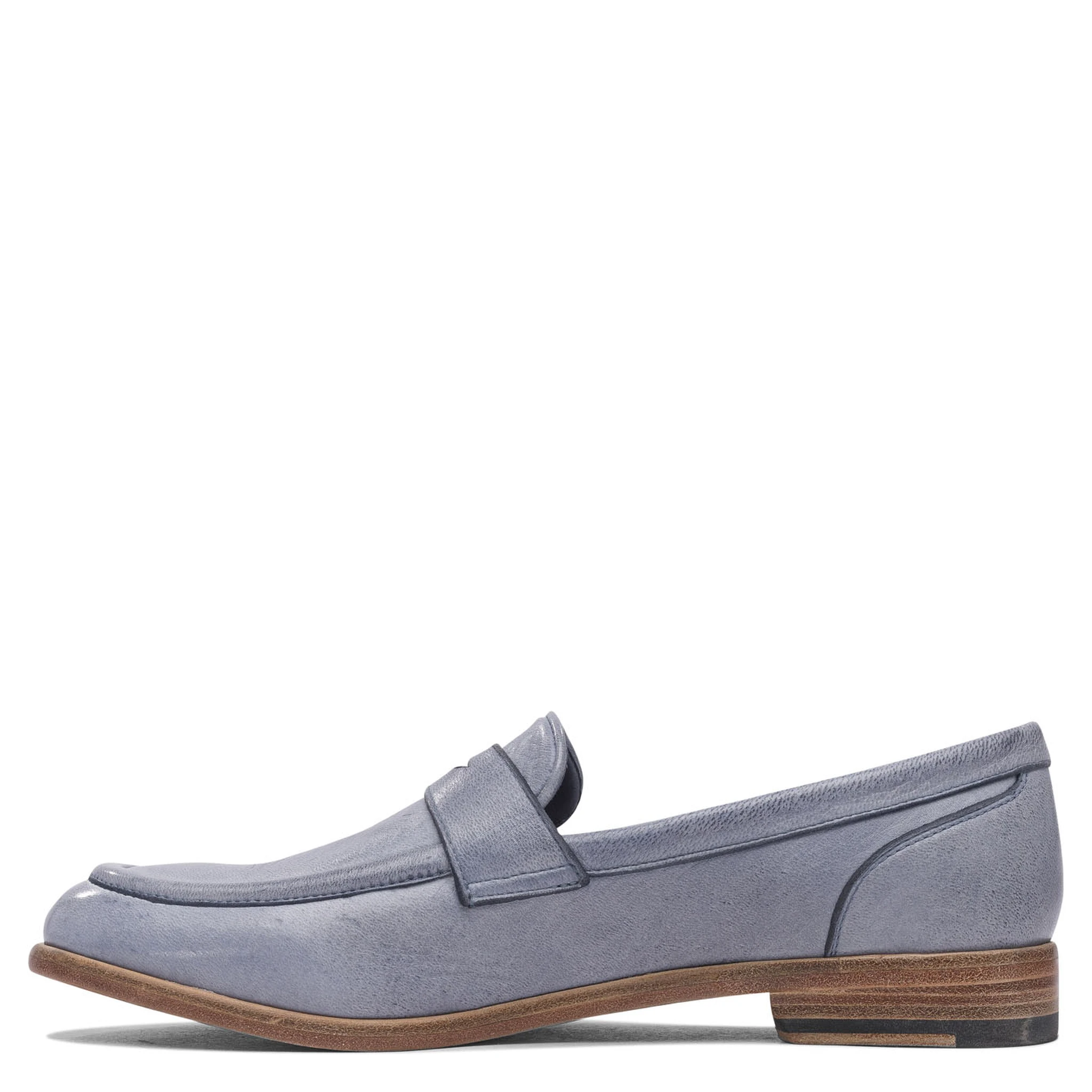 Loafers & Slippers