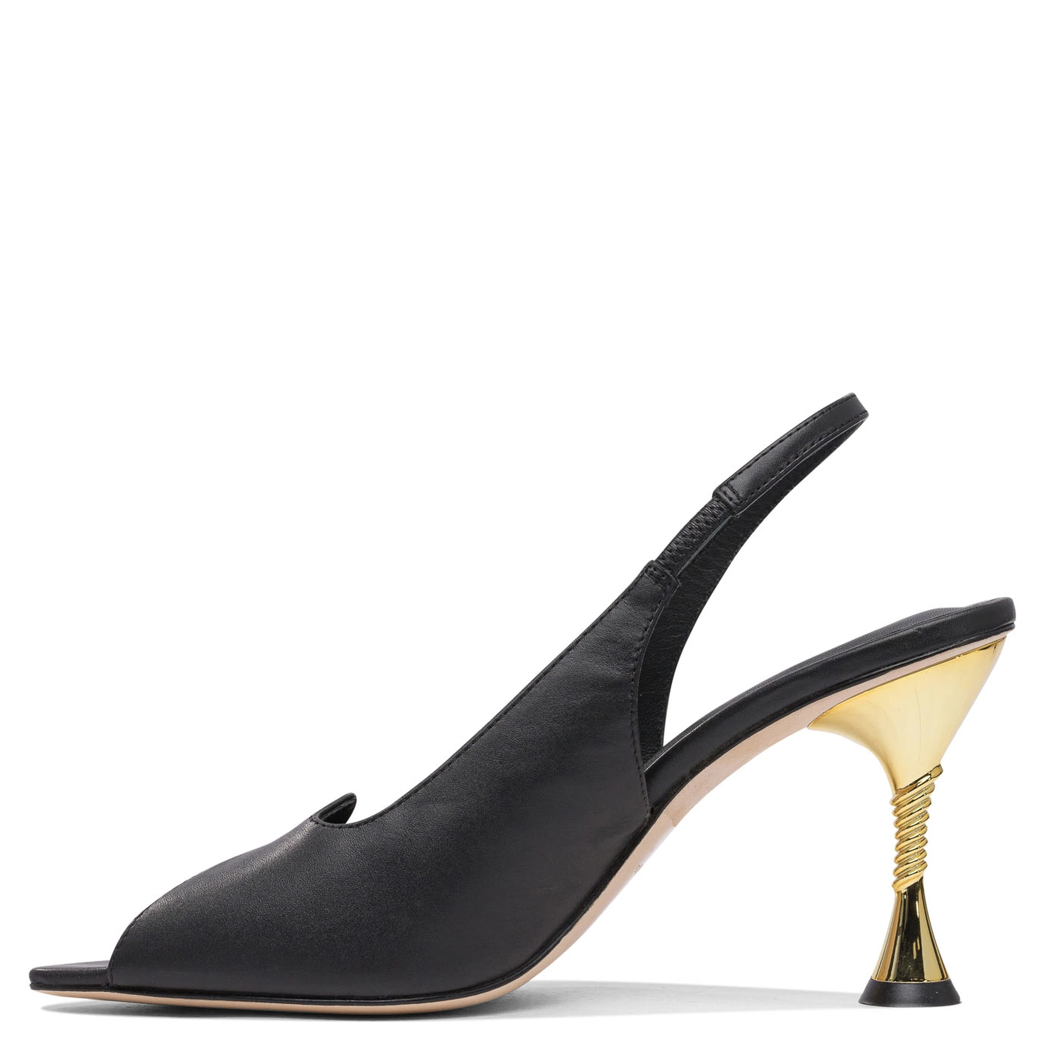 Heeled shoes