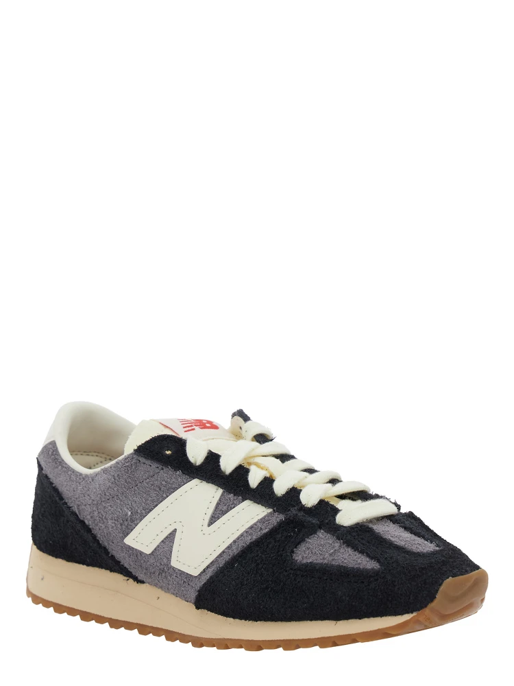 Black Low Top Sneakers with Logo Patch in Suede Unisex alternative
