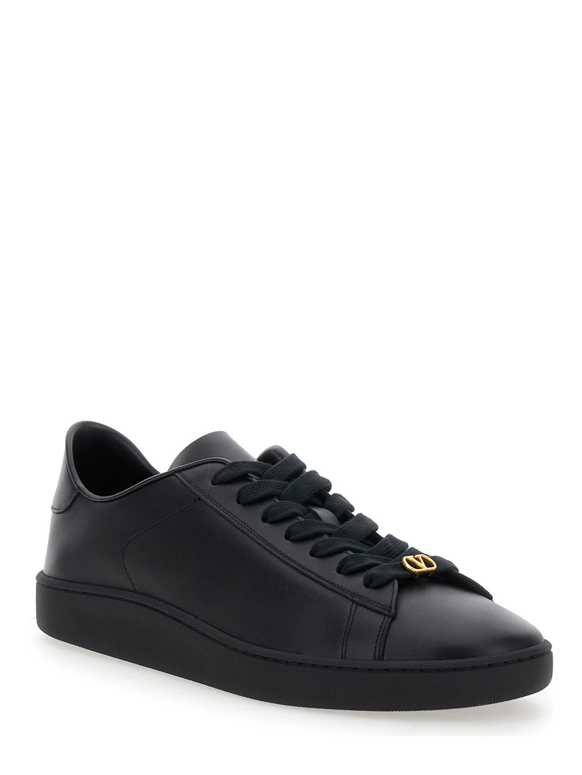 Royco Black Low Top Sneakers with VLogo on the Rear and VLogo Plaque on the Lace in Leather Man