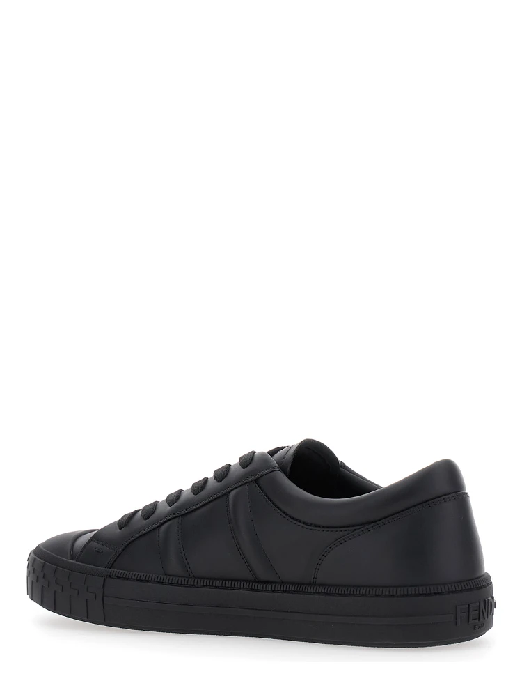 “Domino” Black Low-Top Sneakers with Metallic Logo on the Side in Leather Man alternative