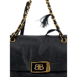 Modu Flap Black Crossbody Bag with Logo Plaque on the Front in Leather Woman
