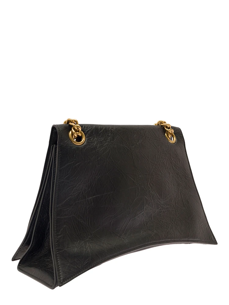 Crus Medium Black Shoulder Bag with B Logo Hardware in Crushed Leather Woman alternative
