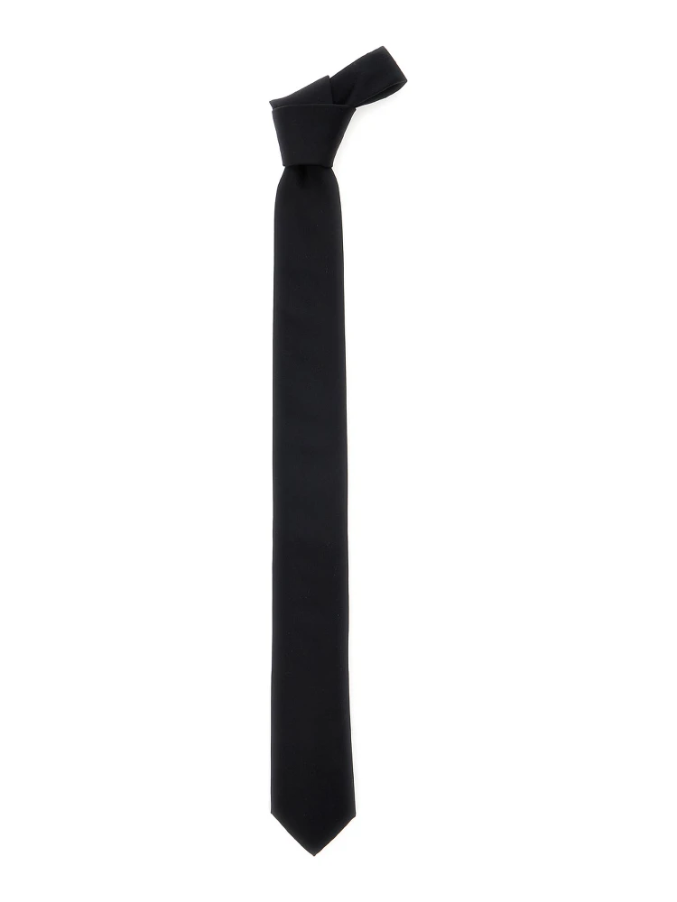 Black Tie with Single Loop on the Rear in Silk Man