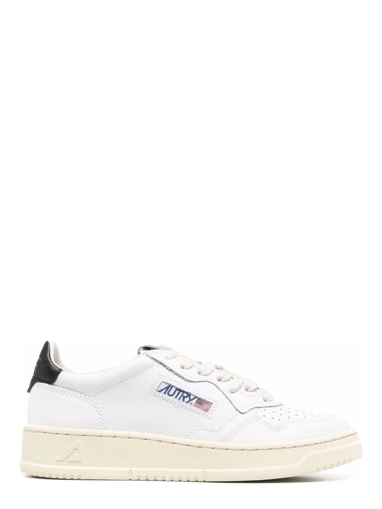 Autry Womans White leather Sneakers with black Heel tab