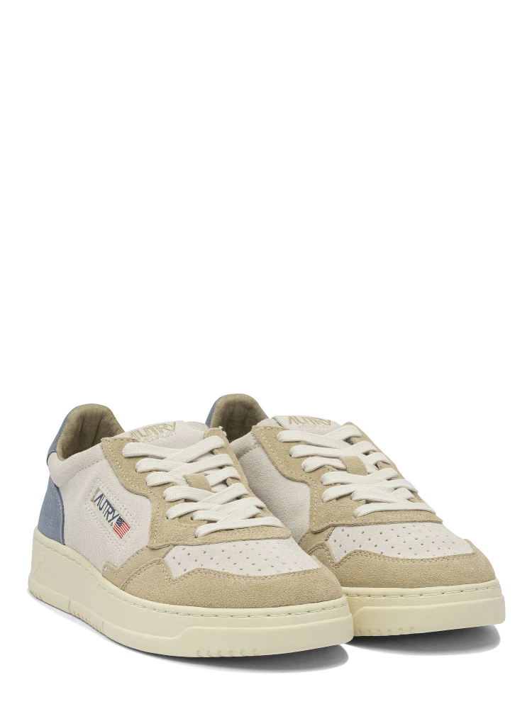 "Medalist Low" sneakers alternative