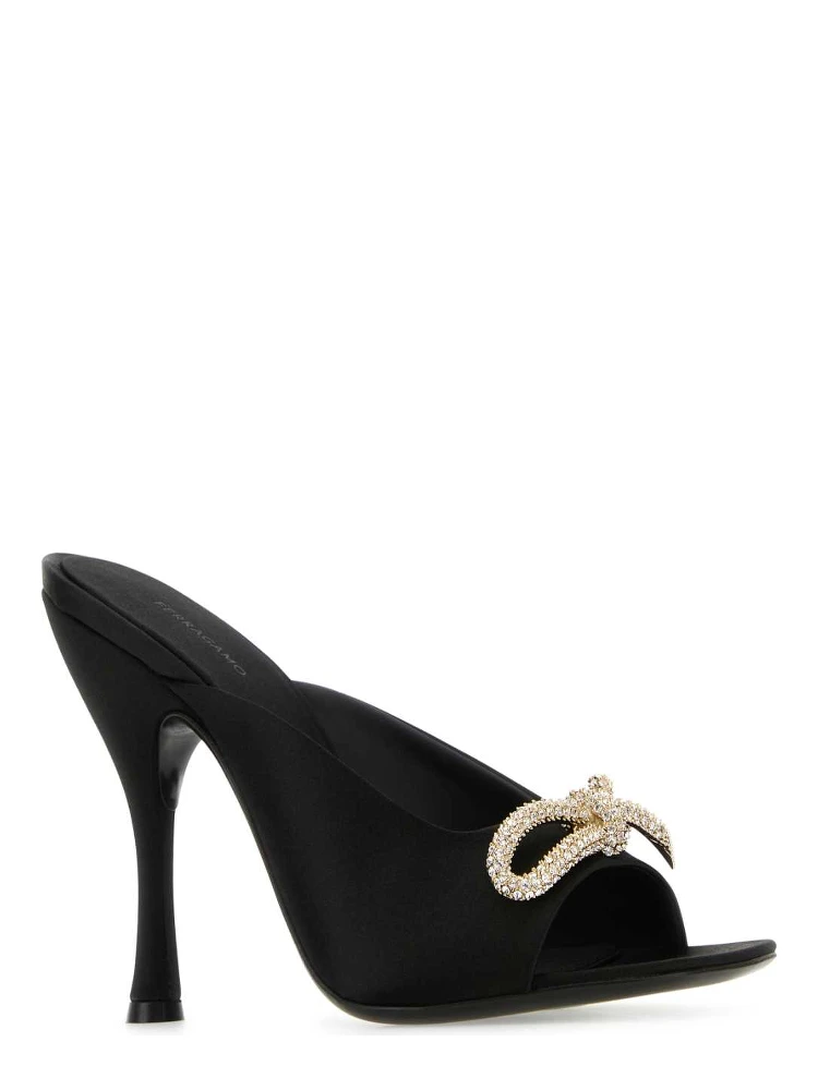 SCARPE CON TACCO alternative