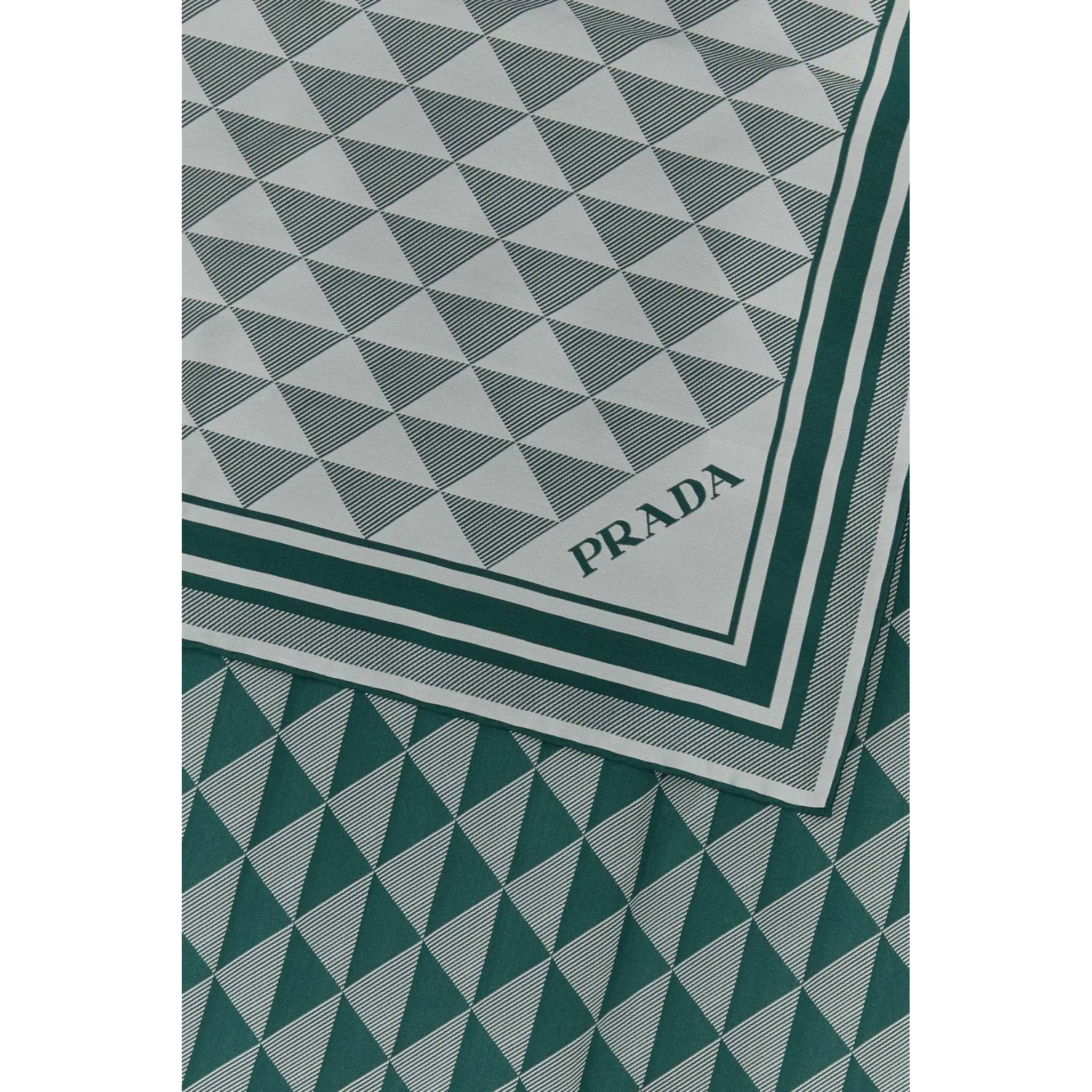 FOULARD