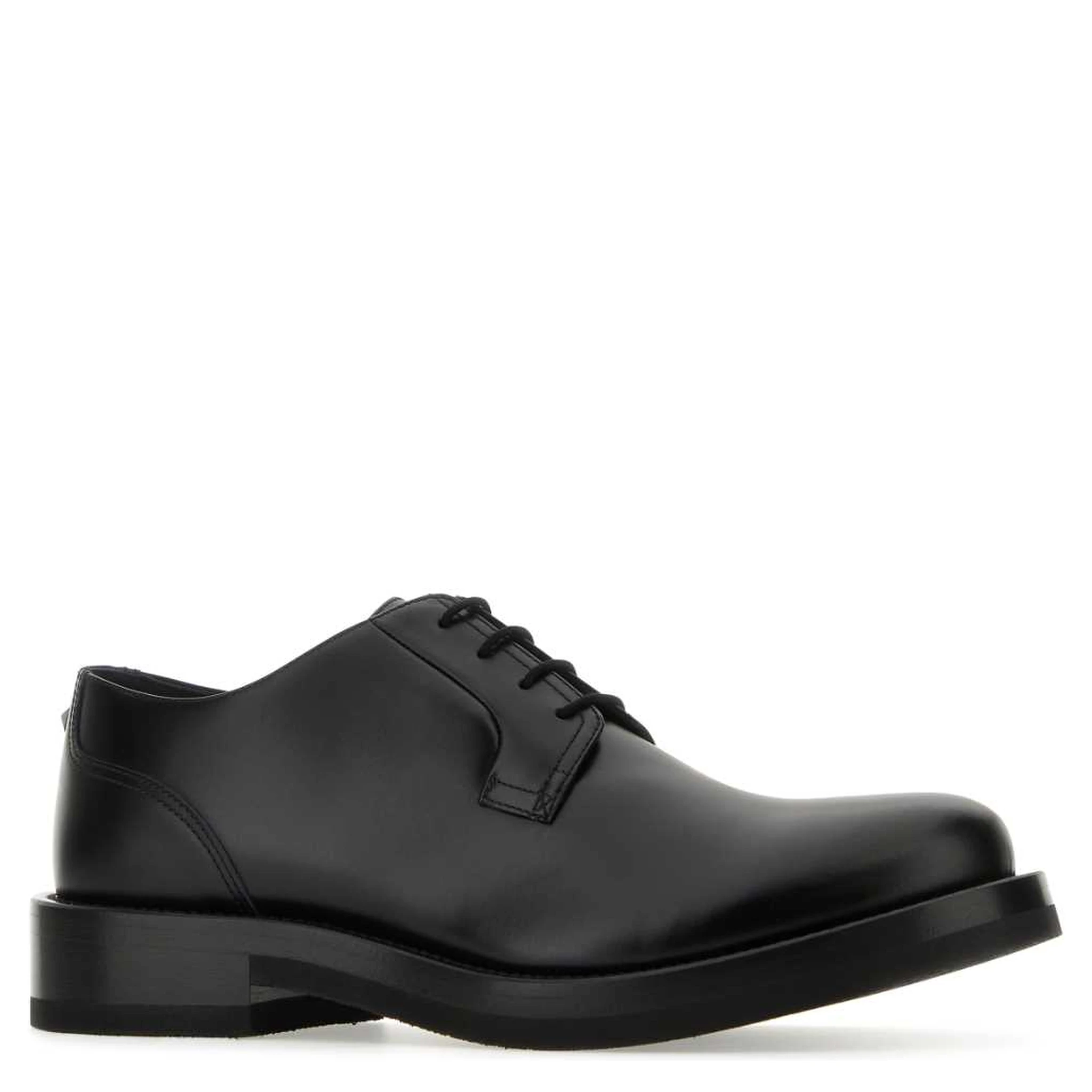 SCARPE STRINGATE
