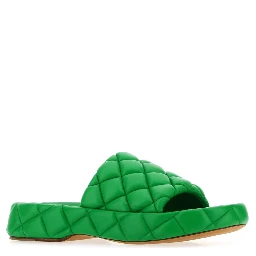 SLIPPERS