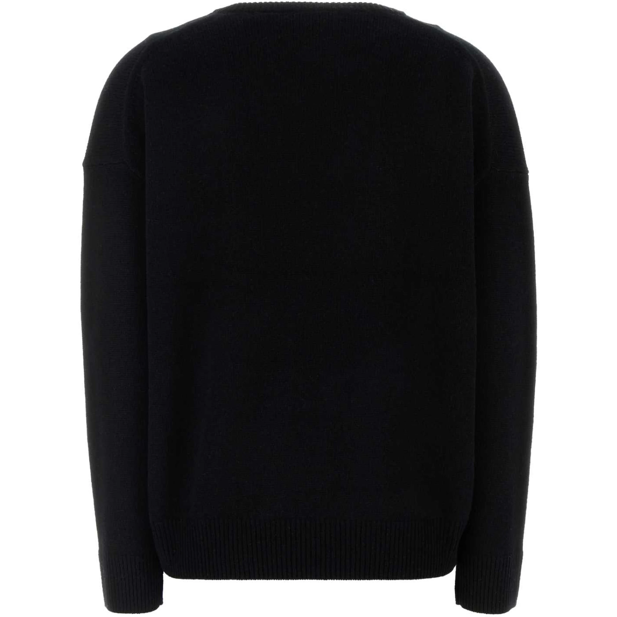 V-NECK LONG SLEEVE