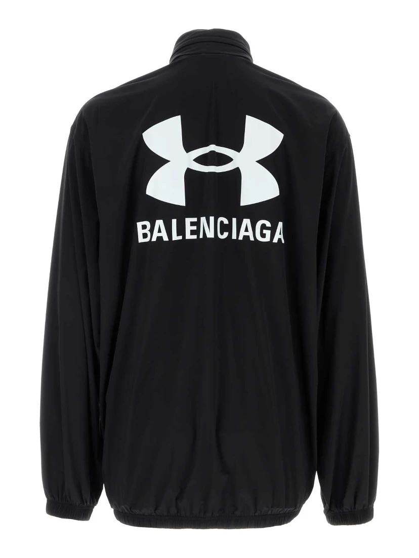 UA WINDBREAKER