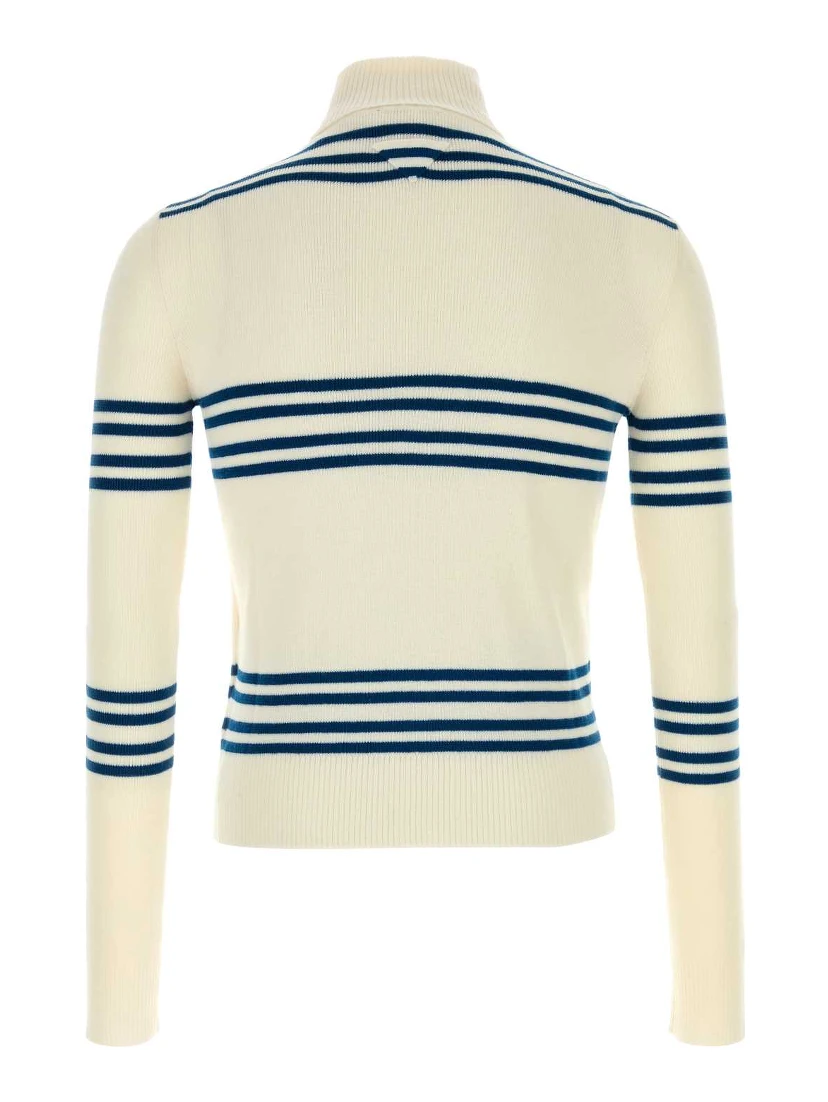 KNITWEAR