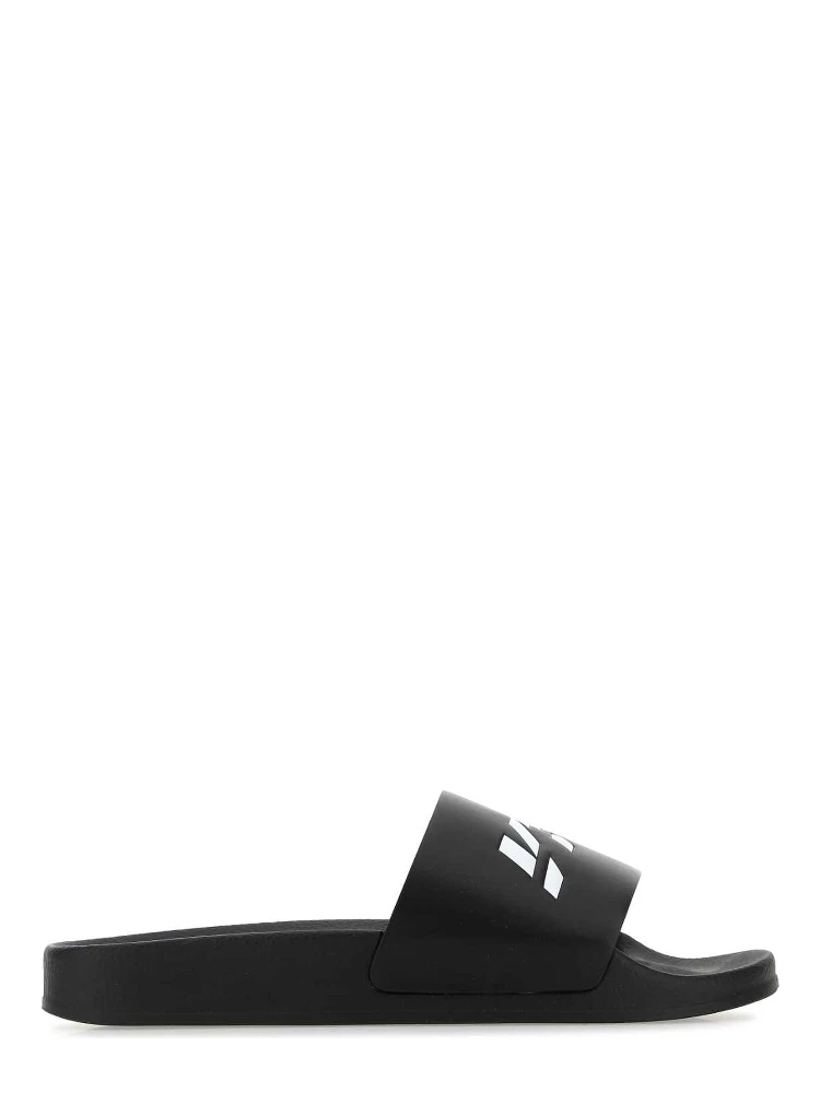 SLIPPERS