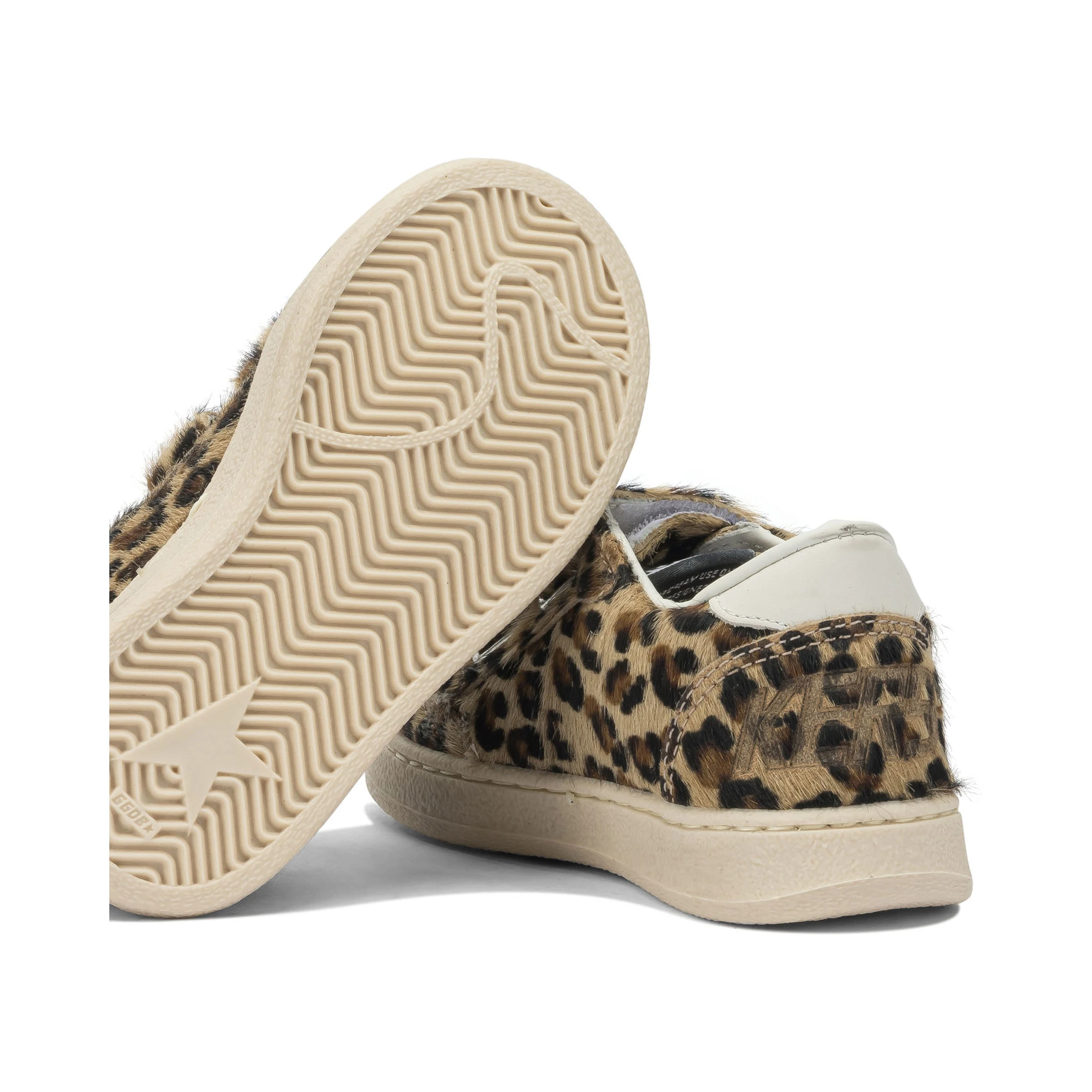 Sneakers & Slip-On