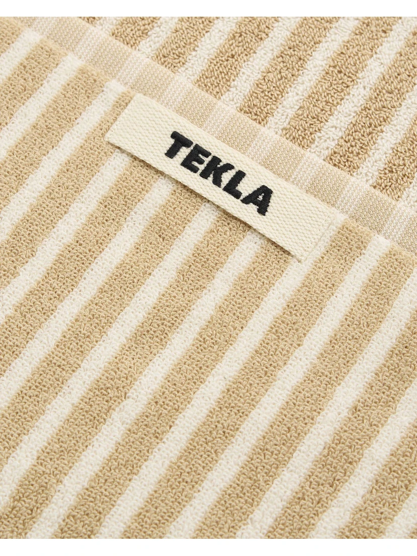 Striped organic cotton towel (30cmx30cm)