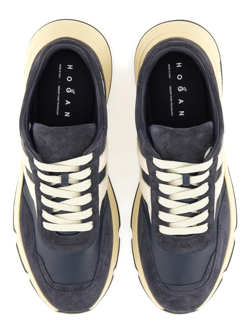 "HYPERLIGHT" SNEAKER