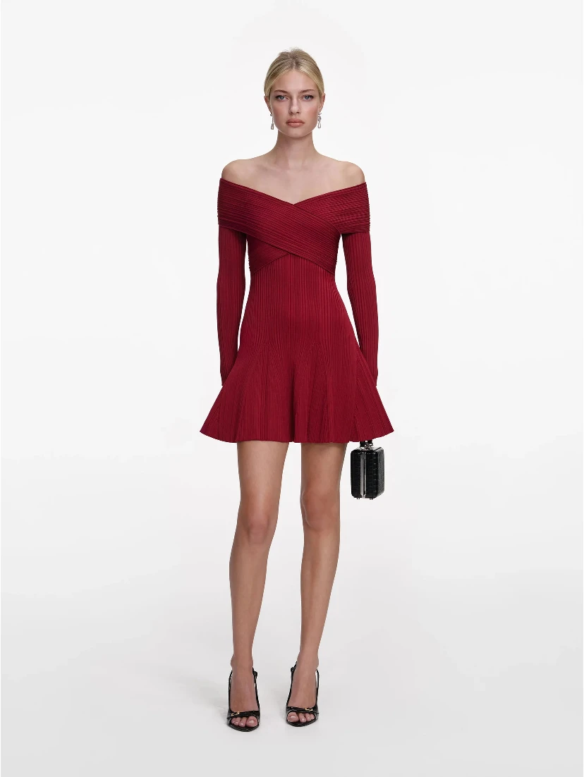 SELF PORTRAIT Dresses Red