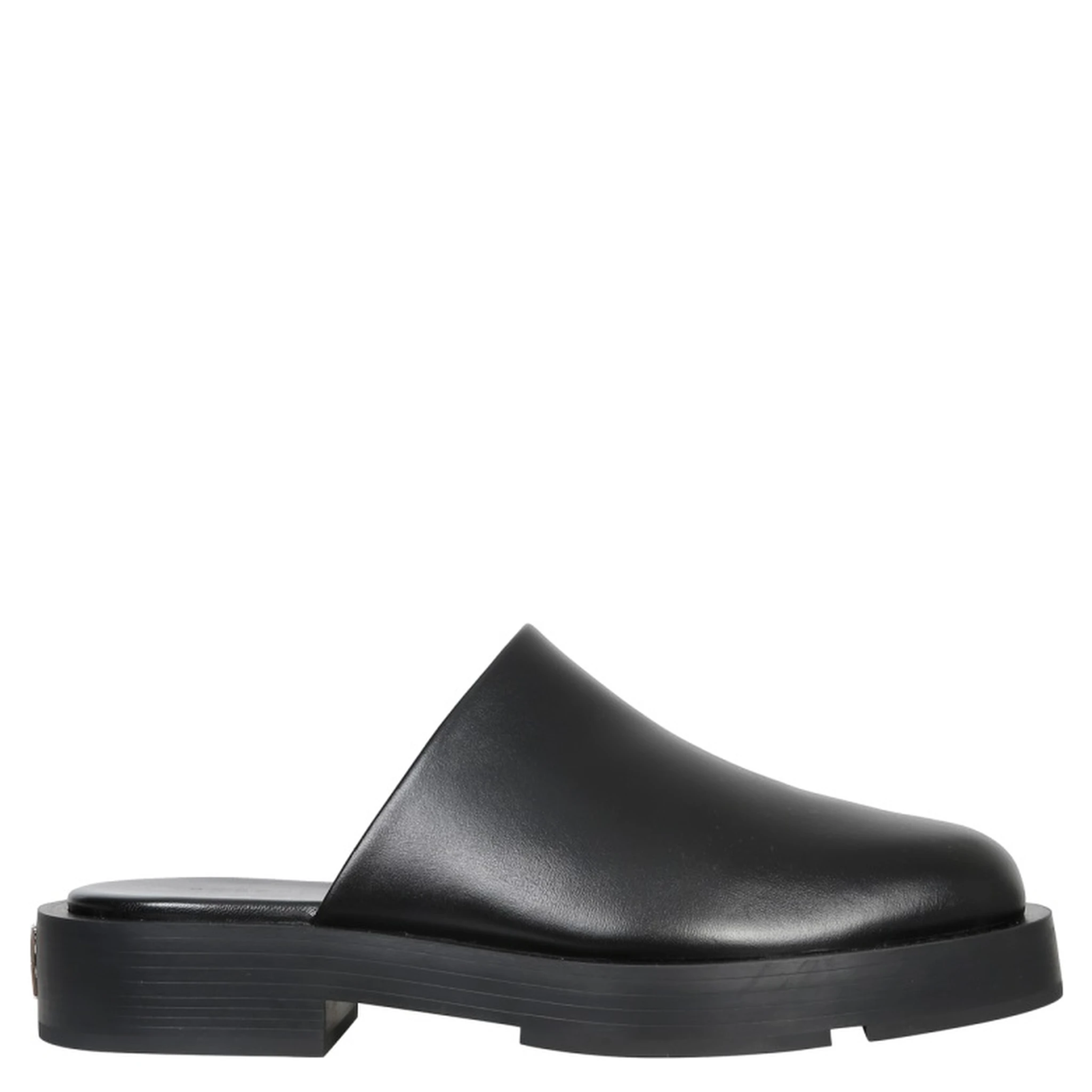 SQUARED LOAFERS