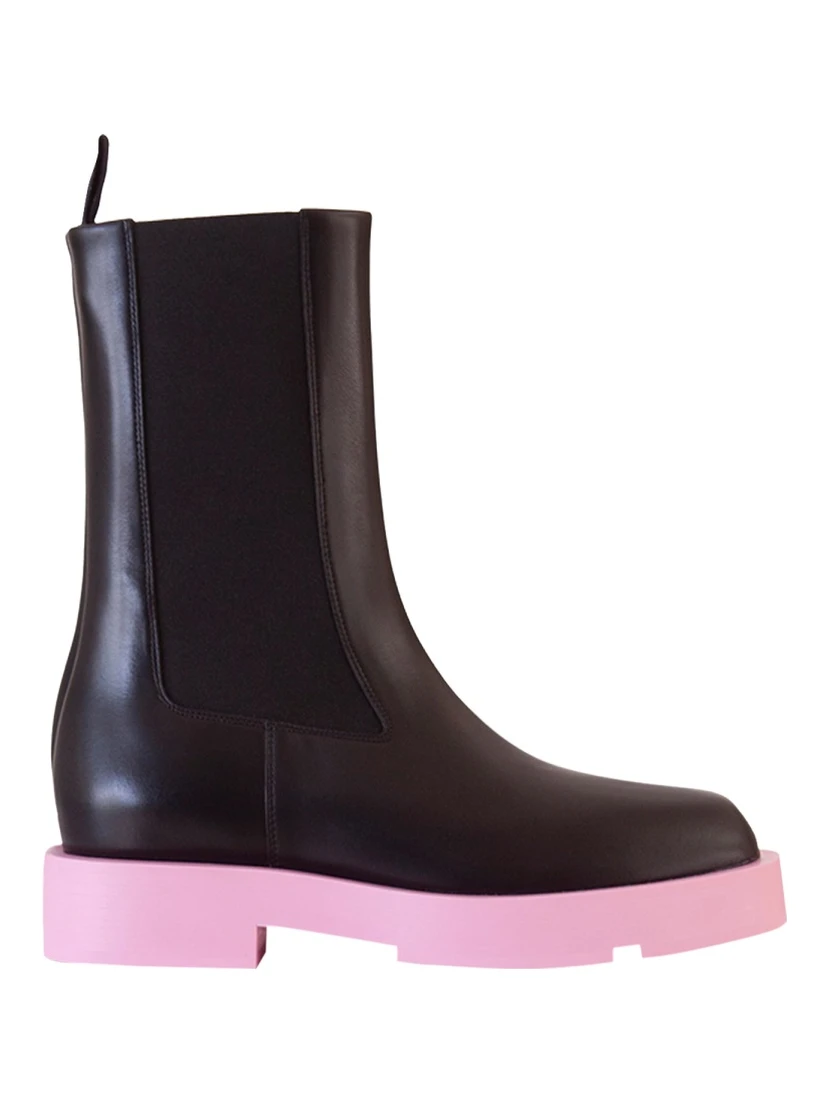 COLOR-BLOCK BOOT