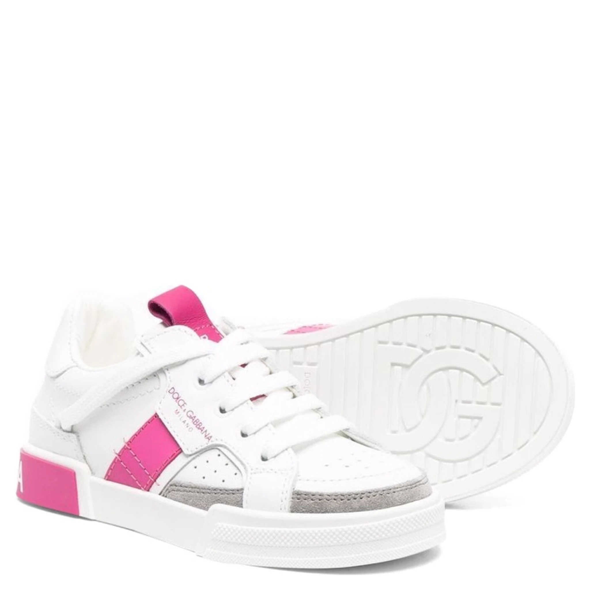 LOW LACE-UP SNEAKER