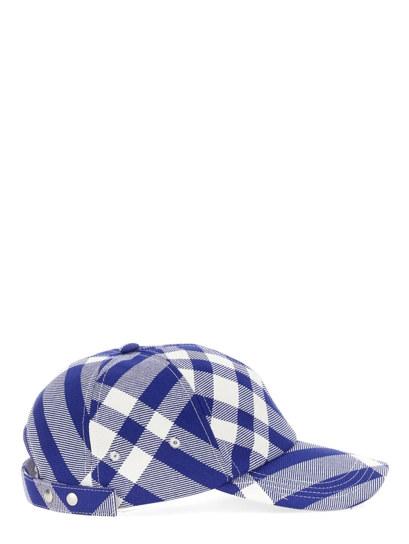 BASEBALL CAP WITH TARTAN PATTERN