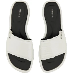 SLIDE SANDAL