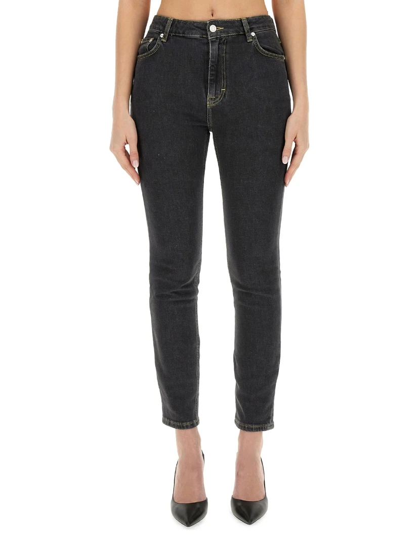SKINNY FIT JEANS
